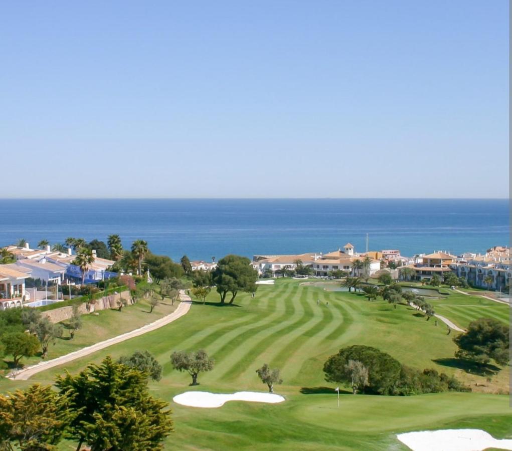 Apartamentos Los Hidalgo Golf Manilva Ngoại thất bức ảnh